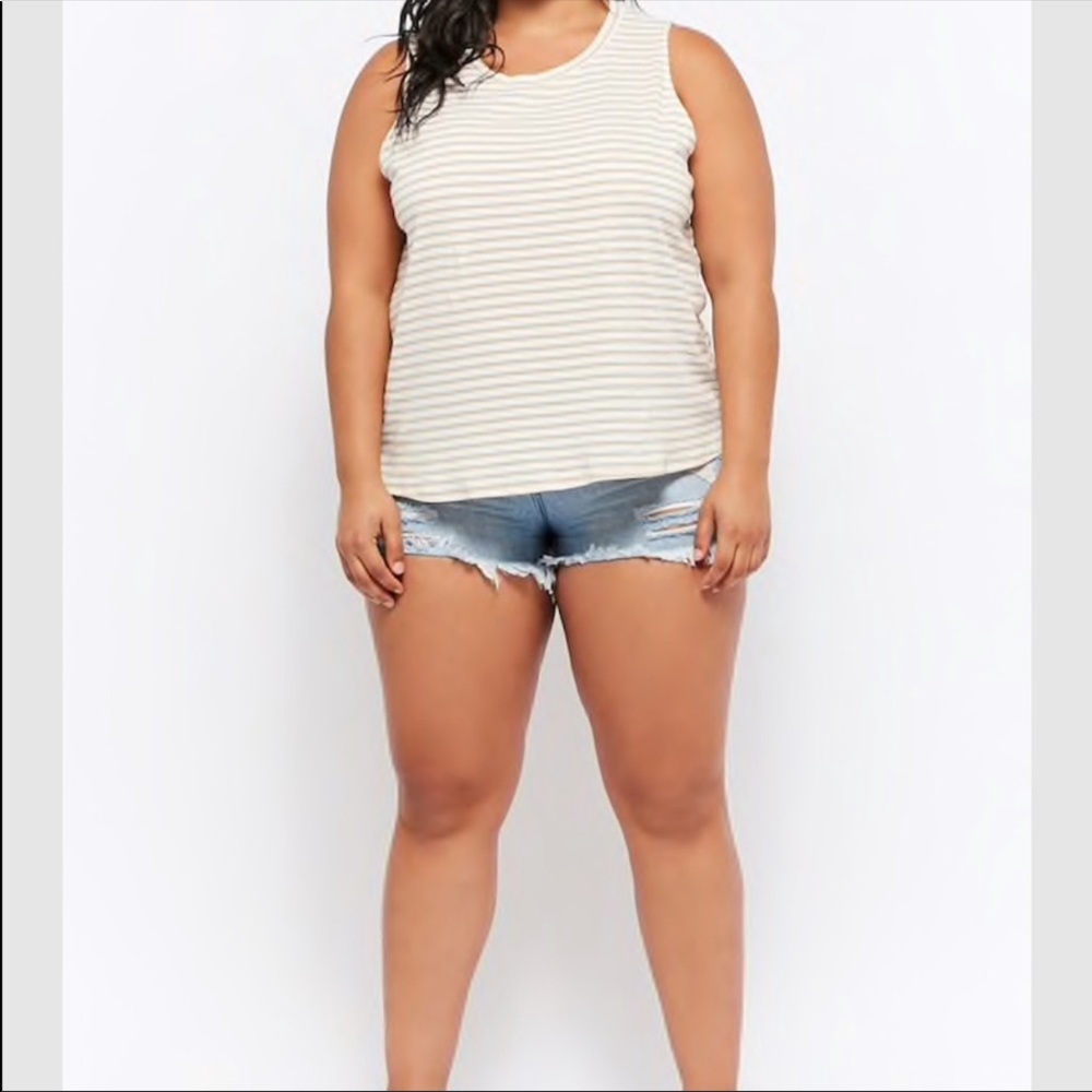 Striped cut out tank top with tie back - Picture 5 of 7
